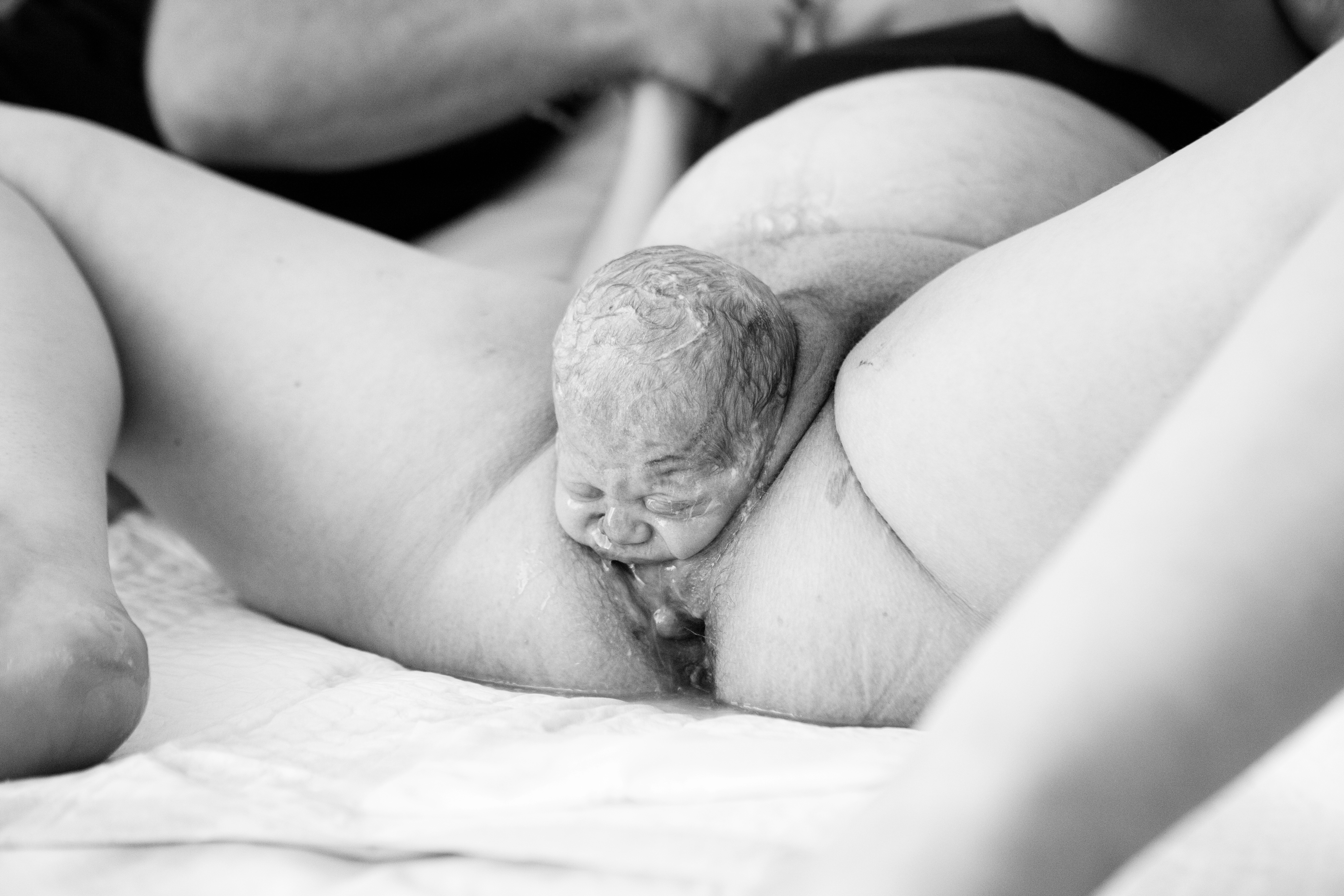 Giving Birth Фото Ххх.